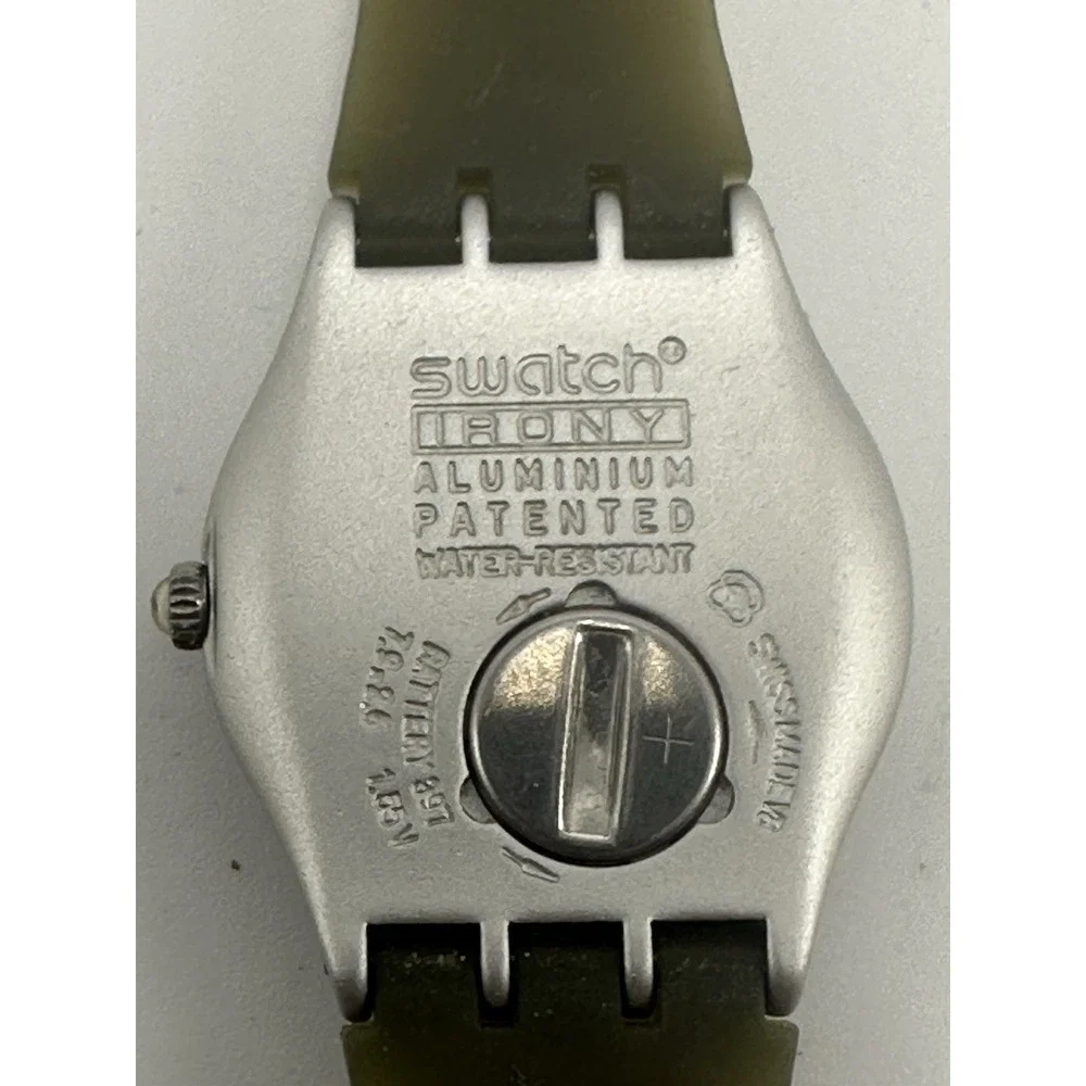 Swatch Watch SPARKLING‎ OLIVE Irony YLS1017 2002 New Battery 33MM 7.5